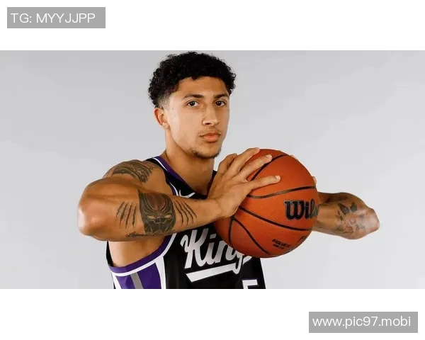 [2026年01月30日]国王队2025季前赛报告：进攻效率存亮点，篮板与远投成致命短板